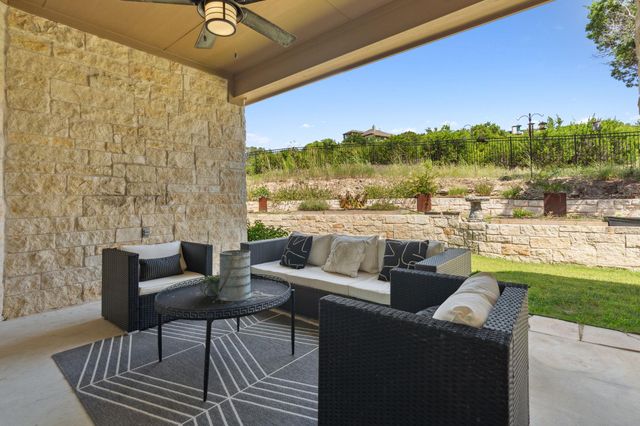 377 Bristlecone DR, Driftwood, TX 78619