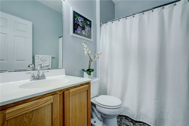 653 Yardley Court, Webster, NY 14580