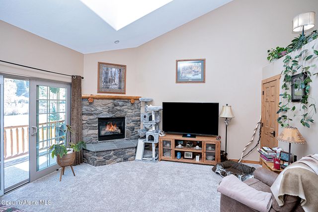 1 Elsie Peak CT, B1, BLDG B, Pinehurst, ID 83850