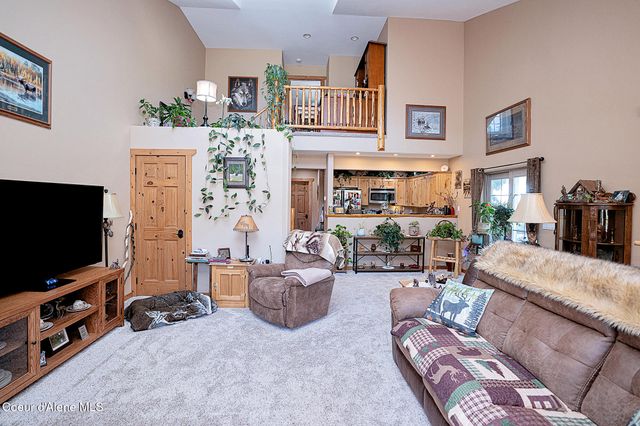 1 Elsie Peak CT, B1, BLDG B, Pinehurst, ID 83850