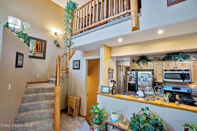 1 Elsie Peak CT, B1, BLDG B, Pinehurst, ID 83850