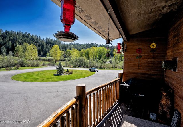 1 Elsie Peak CT, B1, BLDG B, Pinehurst, ID 83850