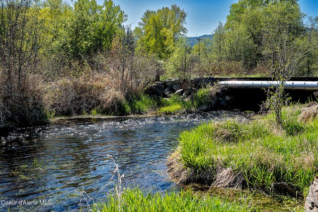 1 Elsie Peak CT, B1, BLDG B, Pinehurst, ID 83850