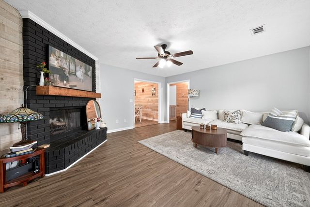 221 Lee Road 2051, Phenix City, AL 36870