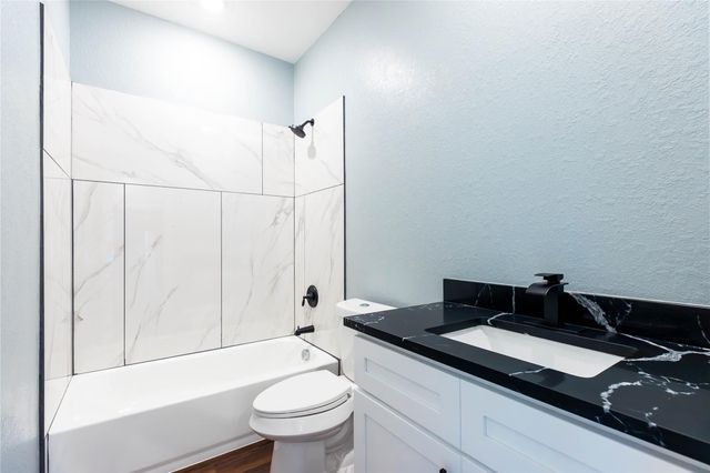 818 Westshire Drive, Houston, TX 77013