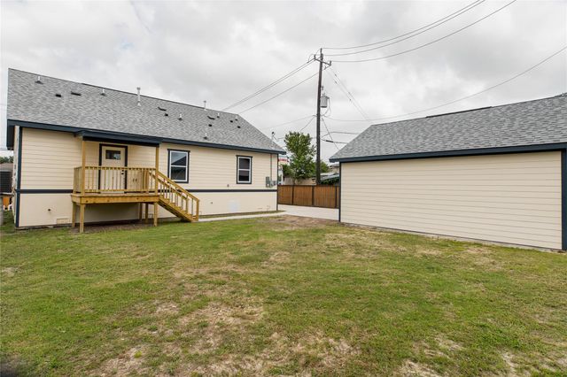 818 Westshire Drive, Houston, TX 77013