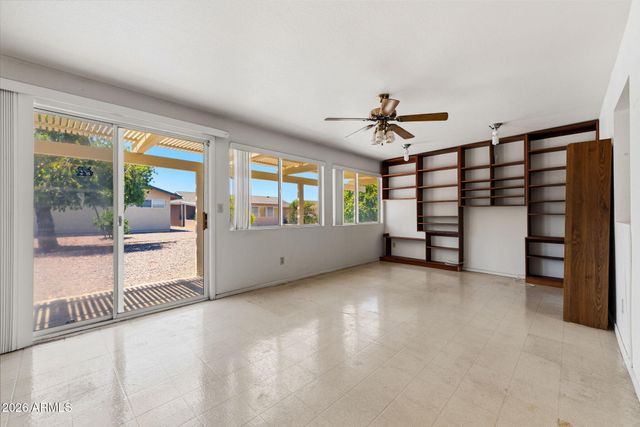 831 LEISURE WORLD --, Mesa, AZ 85206