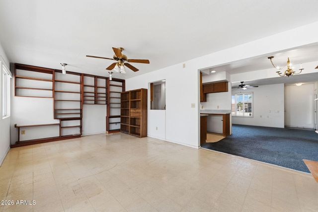 831 LEISURE WORLD --, Mesa, AZ 85206