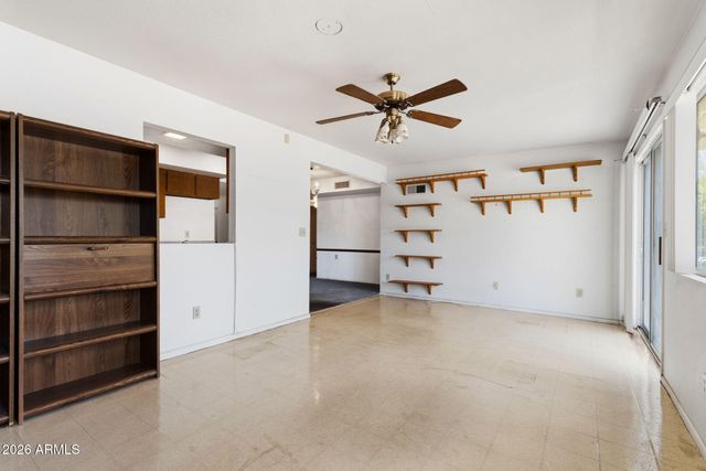 831 LEISURE WORLD --, Mesa, AZ 85206