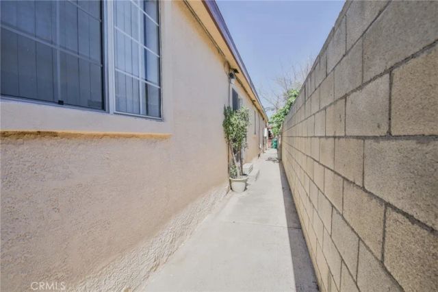 1709 E Luray, Long Beach, CA 90807