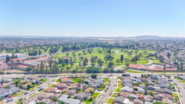 1709 E Luray, Long Beach, CA 90807