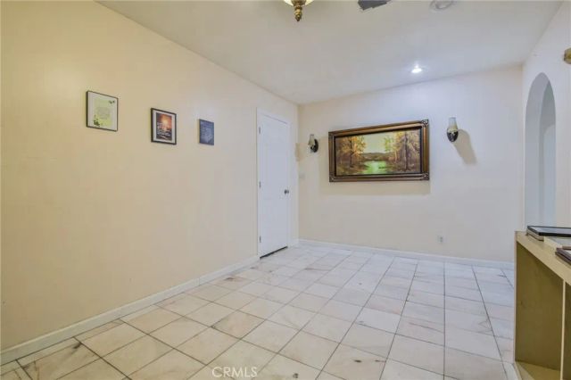 1709 E Luray, Long Beach, CA 90807