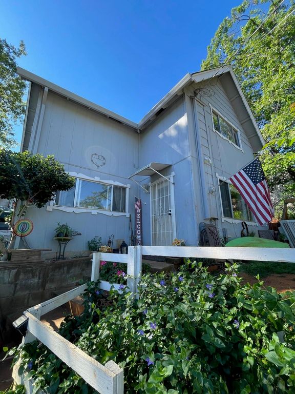 3812 Pancake Hill Drive, Shasta Lake, CA 96019