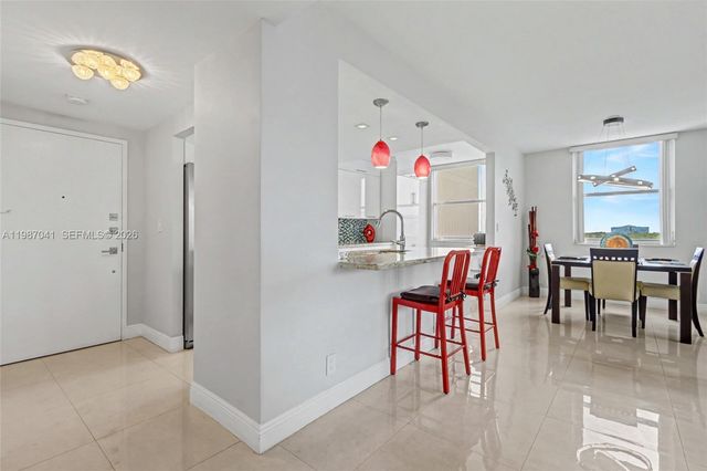 4330 Hillcrest Dr 619 619, Hollywood, FL 33021