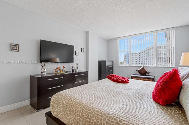 4330 Hillcrest Dr 619 619, Hollywood, FL 33021