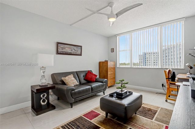 4330 Hillcrest Dr 619 619, Hollywood, FL 33021