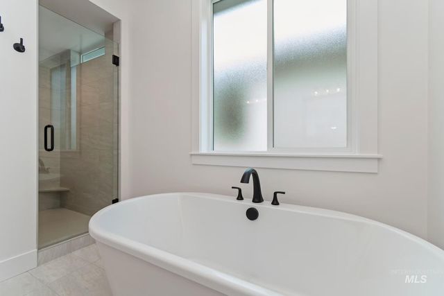 860 W Buroak Dr, Meridian, ID 83642