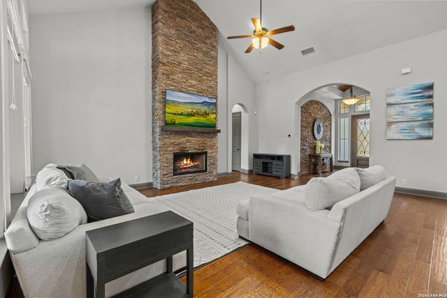512 Solms, New Braunfels, TX 78132
