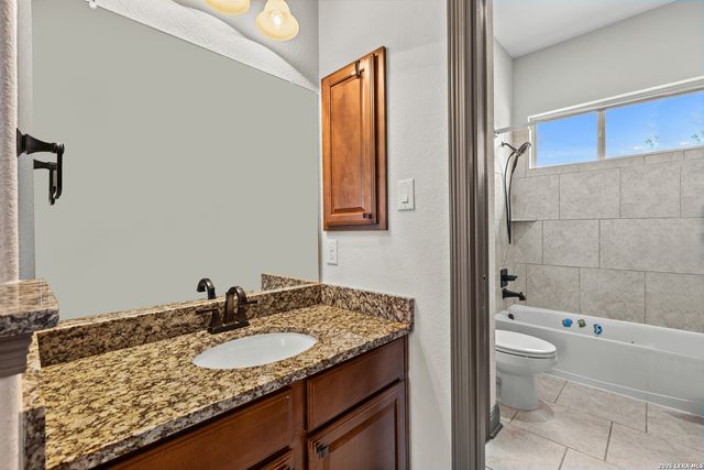 512 Solms, New Braunfels, TX 78132