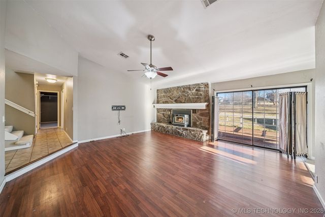 1065 Deer Creek, Pryor, OK 74361