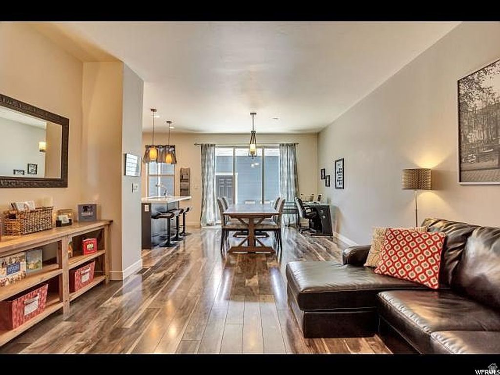 10522 S TOPVIEW RD, South Jordan, UT 84009 — photo 5