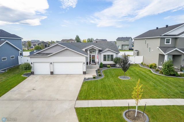 713 23RD Avenue W, West Fargo, ND 58078