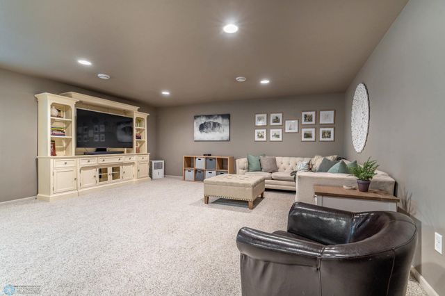 713 23RD Avenue W, West Fargo, ND 58078