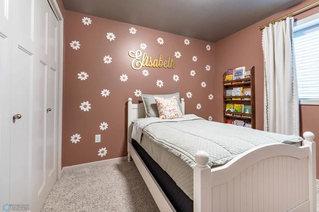 713 23RD Avenue W, West Fargo, ND 58078