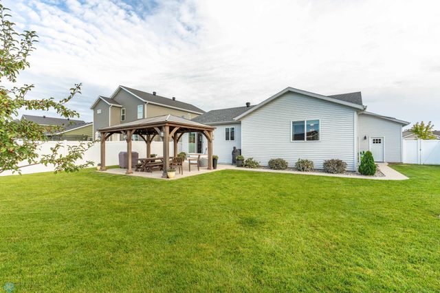 713 23RD Avenue W, West Fargo, ND 58078