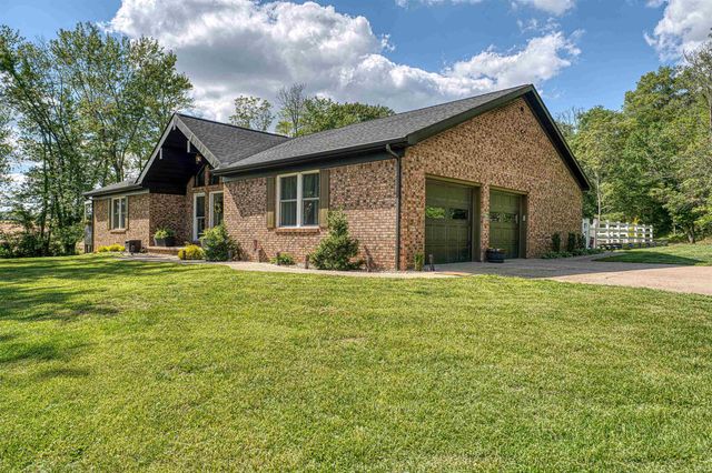 1222 Maple Grove Road, Boonville, IN 47601