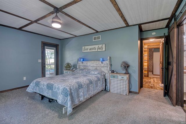 1222 Maple Grove Road, Boonville, IN 47601