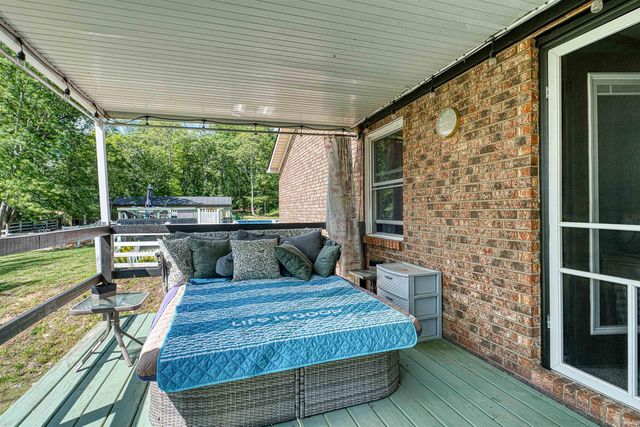 1222 Maple Grove Road, Boonville, IN 47601