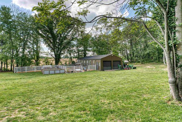 1222 Maple Grove Road, Boonville, IN 47601