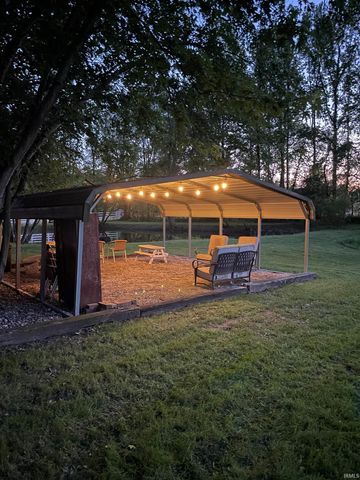 1222 Maple Grove Road, Boonville, IN 47601