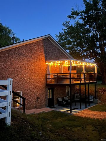 1222 Maple Grove Road, Boonville, IN 47601