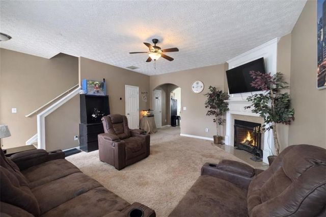 6198 Shoals Loop, Union City, GA 30291