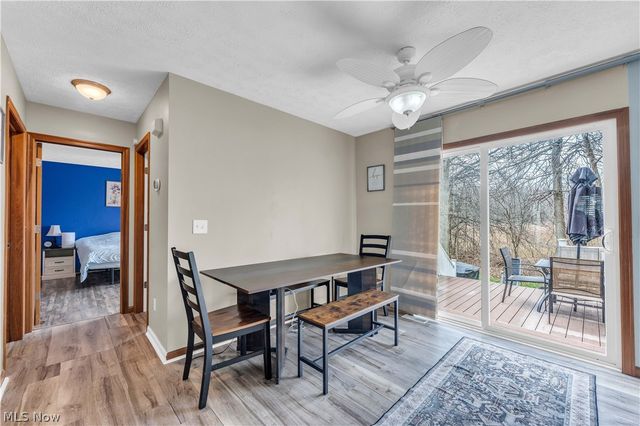 6252 W Breezeway Drive, North Ridgeville, OH 44039