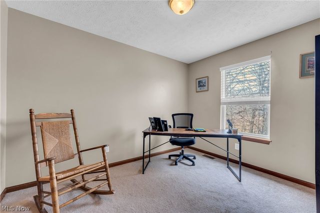 6252 W Breezeway Drive, North Ridgeville, OH 44039