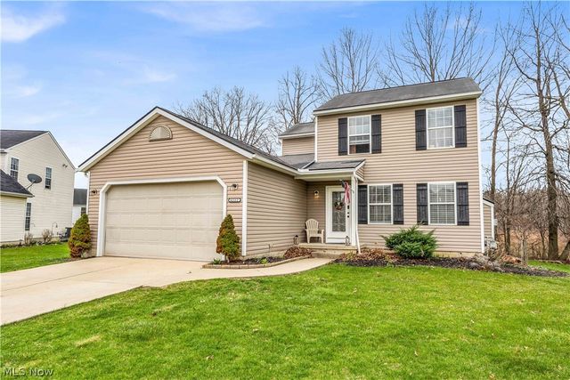 6252 W Breezeway Drive, North Ridgeville, OH 44039