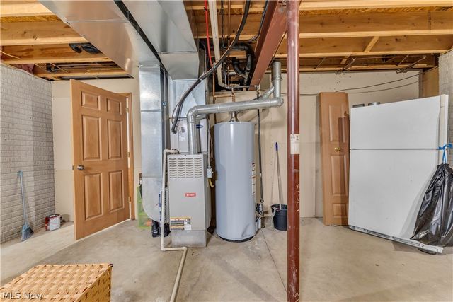 6252 W Breezeway Drive, North Ridgeville, OH 44039