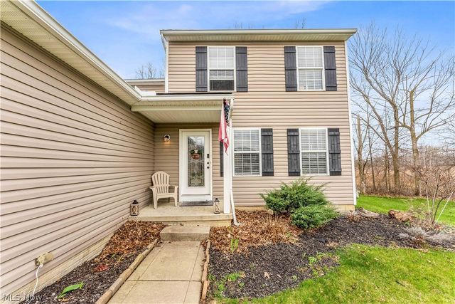 6252 W Breezeway Drive, North Ridgeville, OH 44039