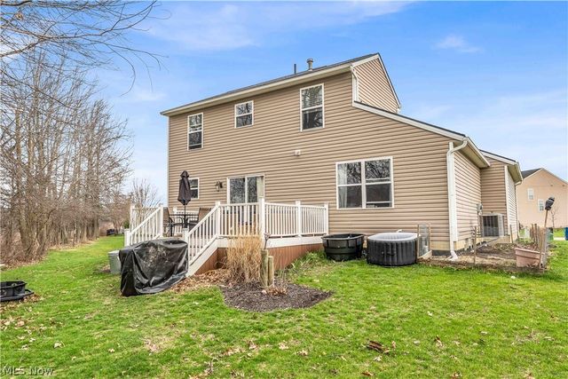 6252 W Breezeway Drive, North Ridgeville, OH 44039