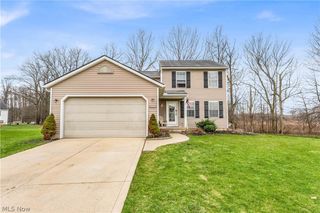 6252 W Breezeway Drive, North Ridgeville, OH 44039