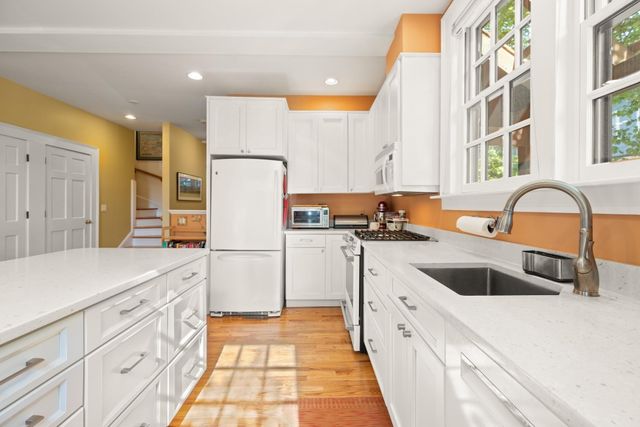 35 Winslow St 35, Cambridge, MA 02138