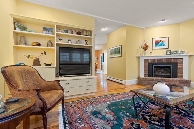 35 Winslow St 35, Cambridge, MA 02138