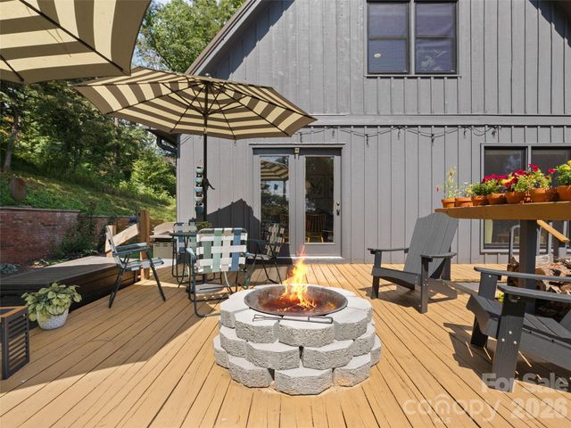 641 Scruggs Circle, Canton, NC 28716