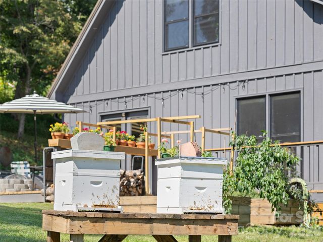 641 Scruggs Circle, Canton, NC 28716