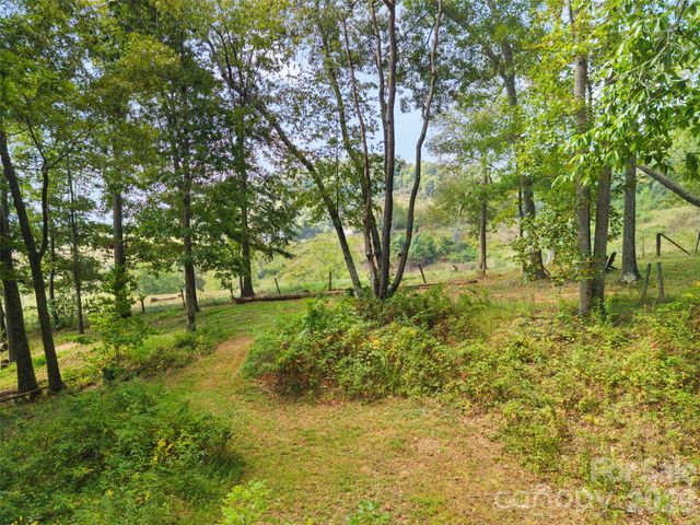 641 Scruggs Circle, Canton, NC 28716