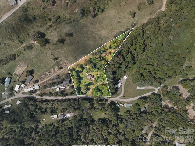 641 Scruggs Circle, Canton, NC 28716
