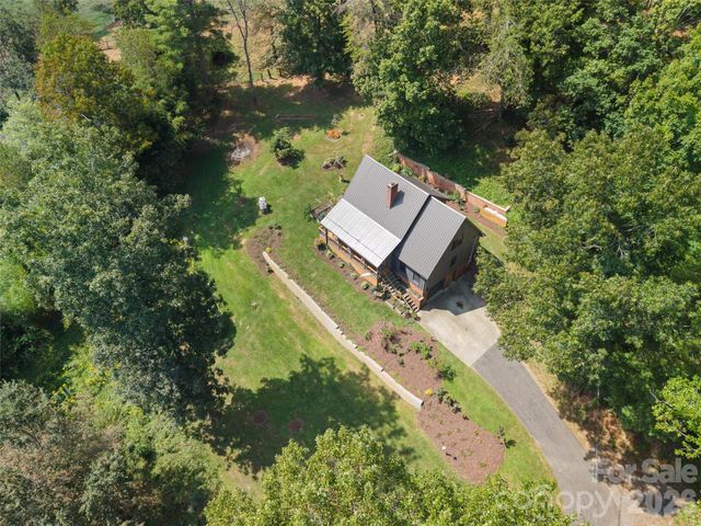 641 Scruggs Circle, Canton, NC 28716